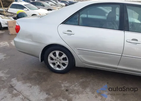 2005 Toyota Camry Xle V6 from USA, damaged, VIN 4T1BF32K05U600472